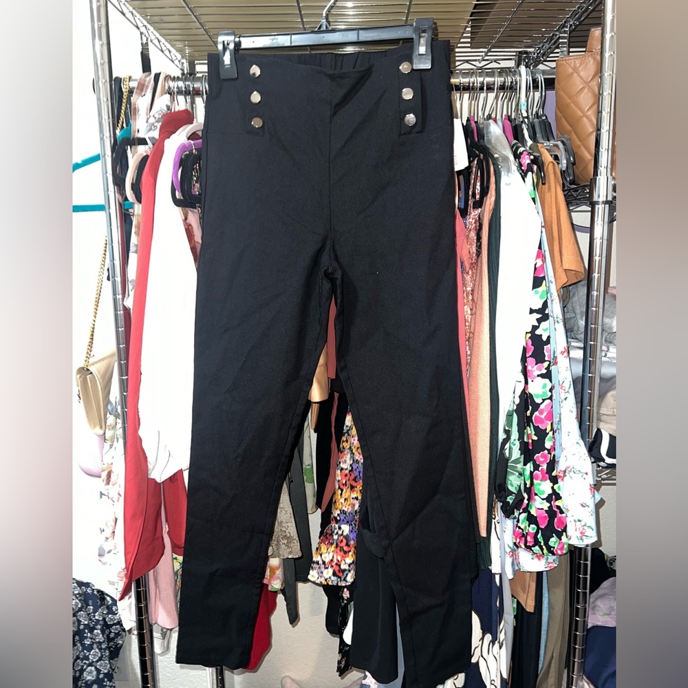 NWT Haute Monde Black Skinny Pants